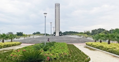 Who is Your Lucky Friend ? 